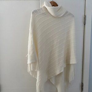 BCBG Turtleneck Poncho size L/XL